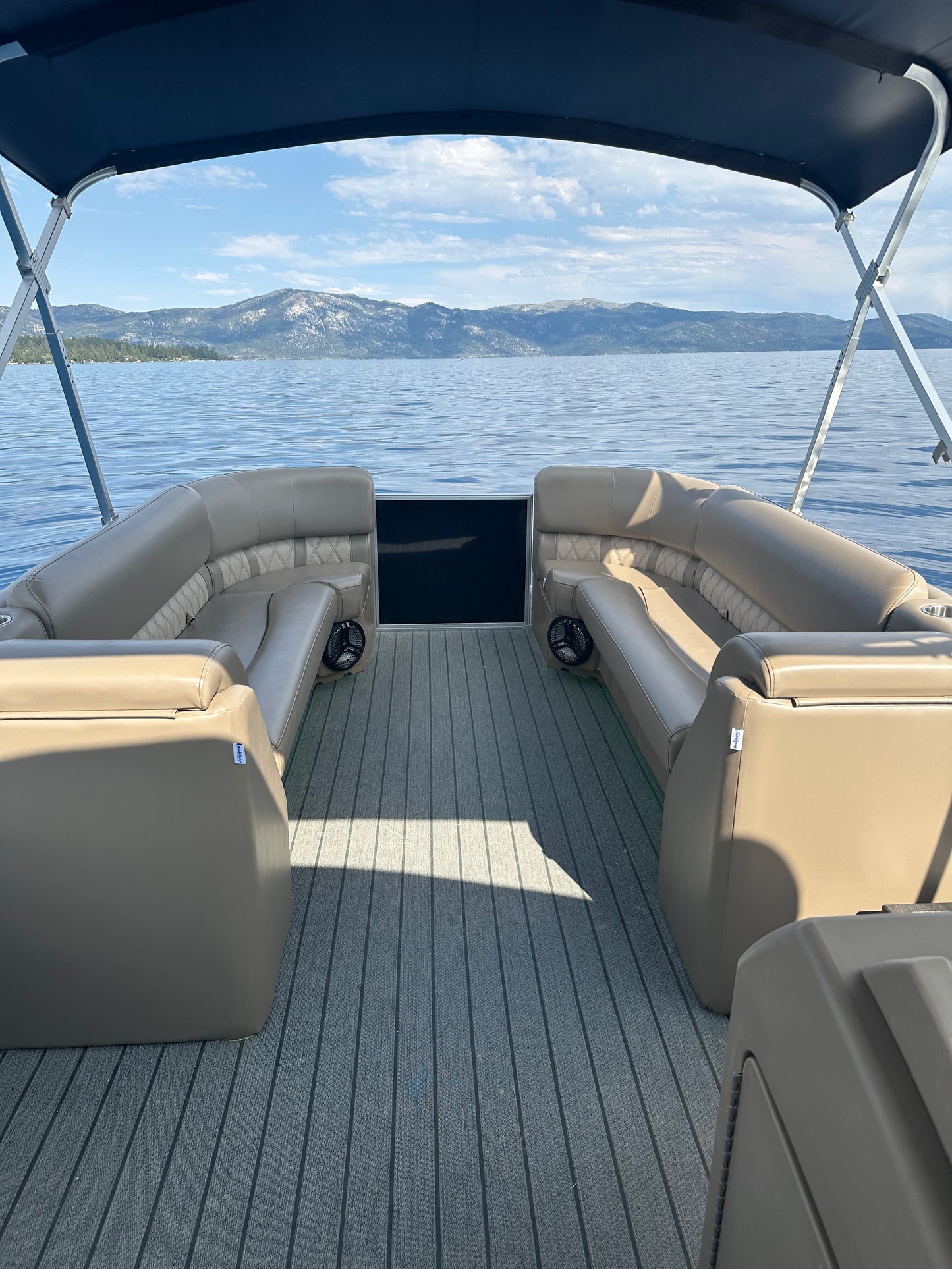 Tritoon charter